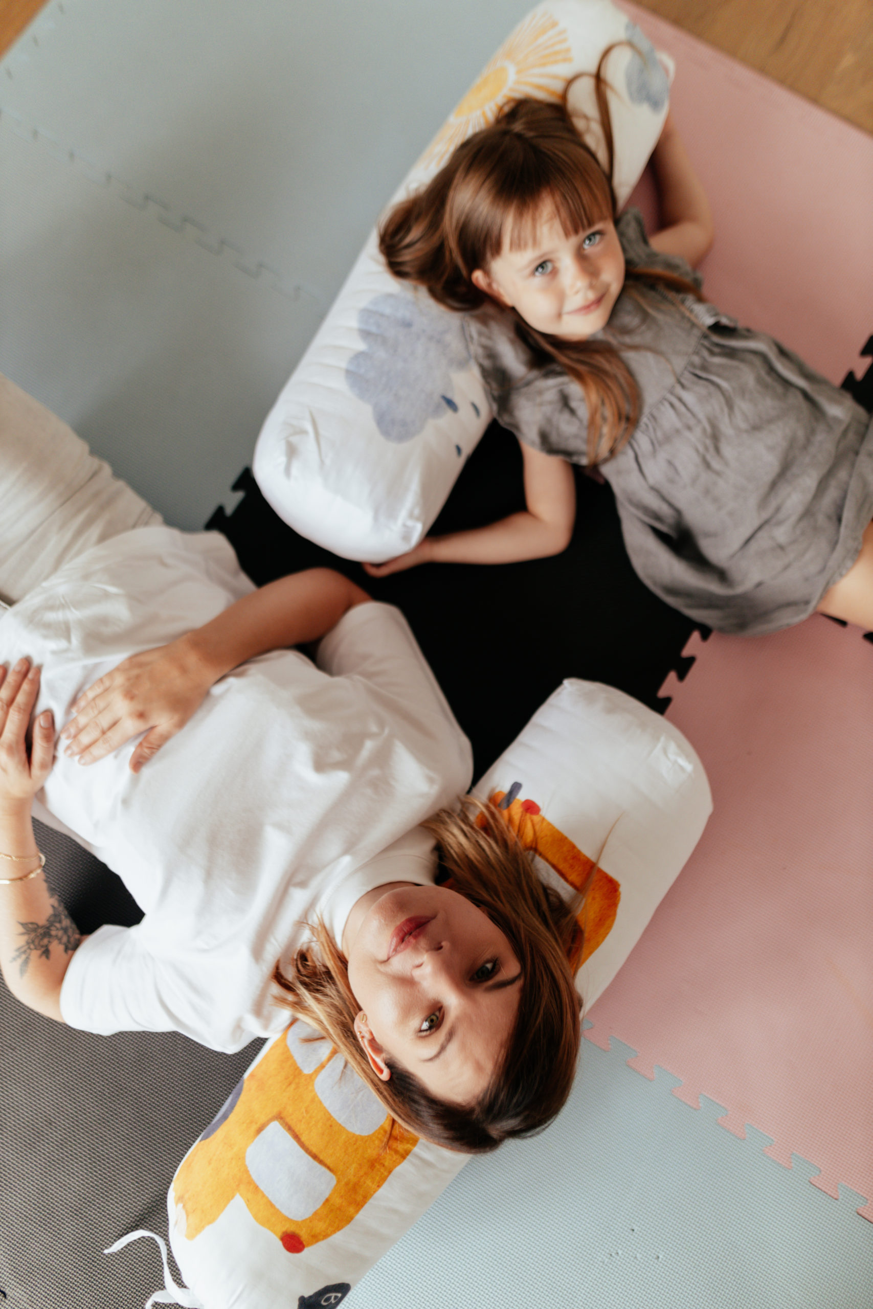 walec sensoryczny z pogodą i autobusem